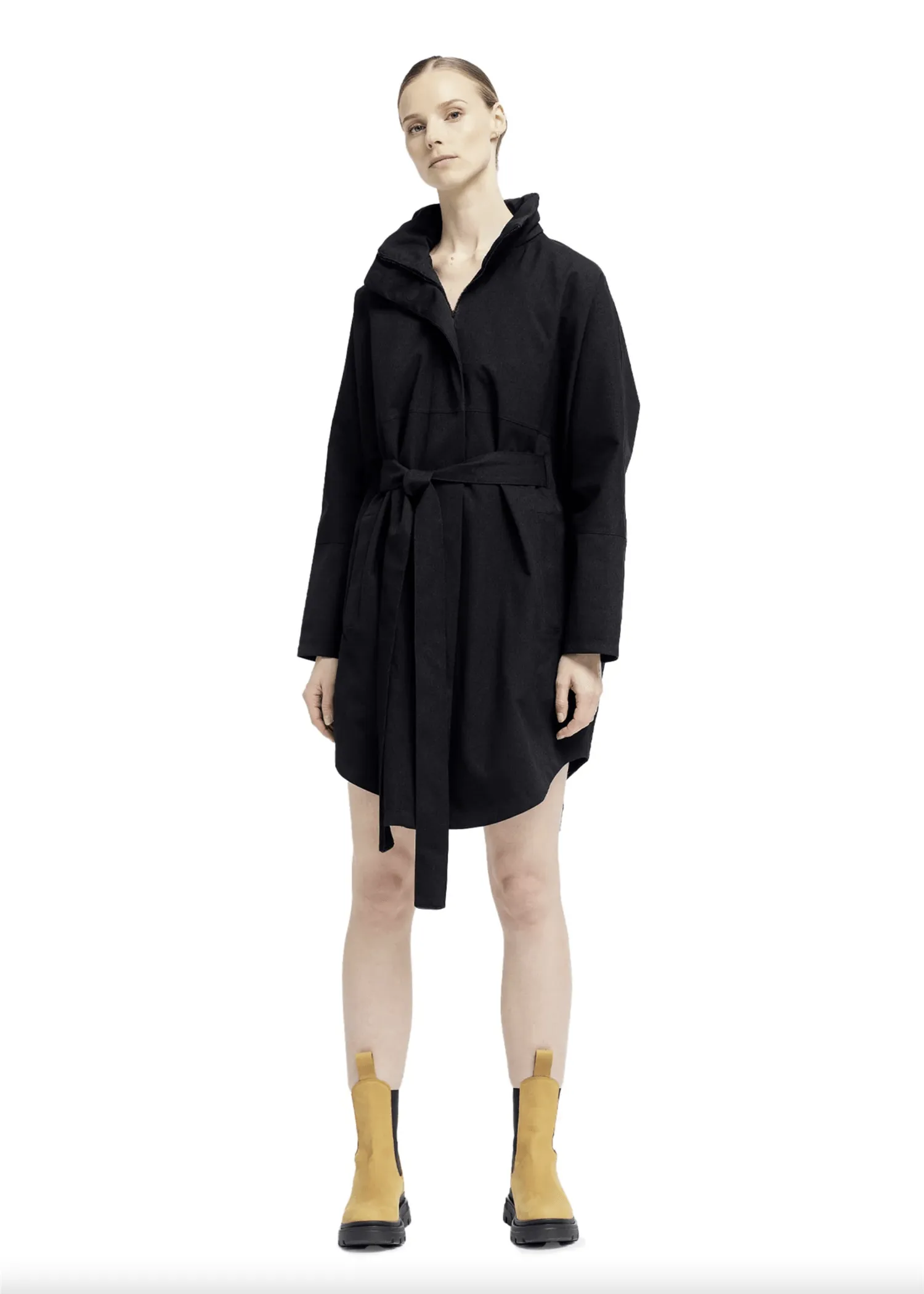 Bris Poncho, New Black