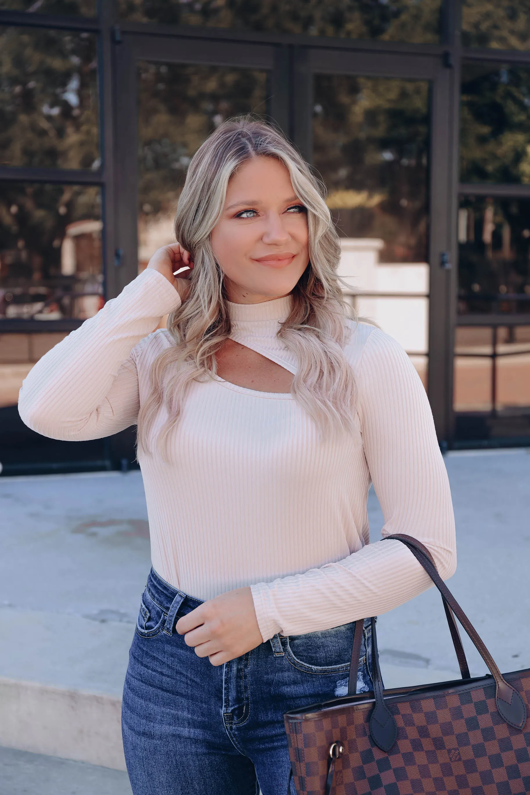 Leona Keyhole Mock Neck Top - Taupe