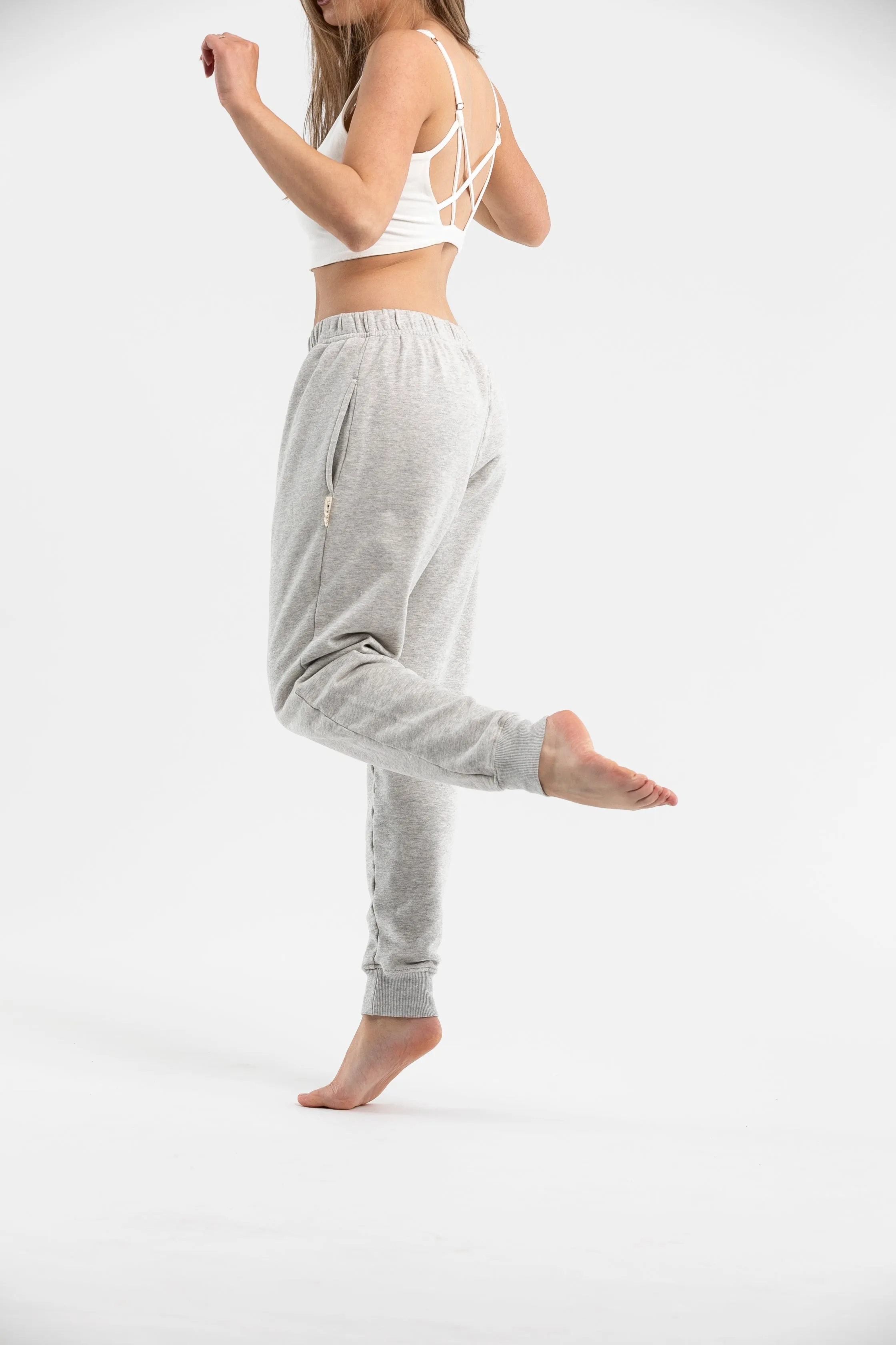 Luna Tapered Leg Pants | Grey
