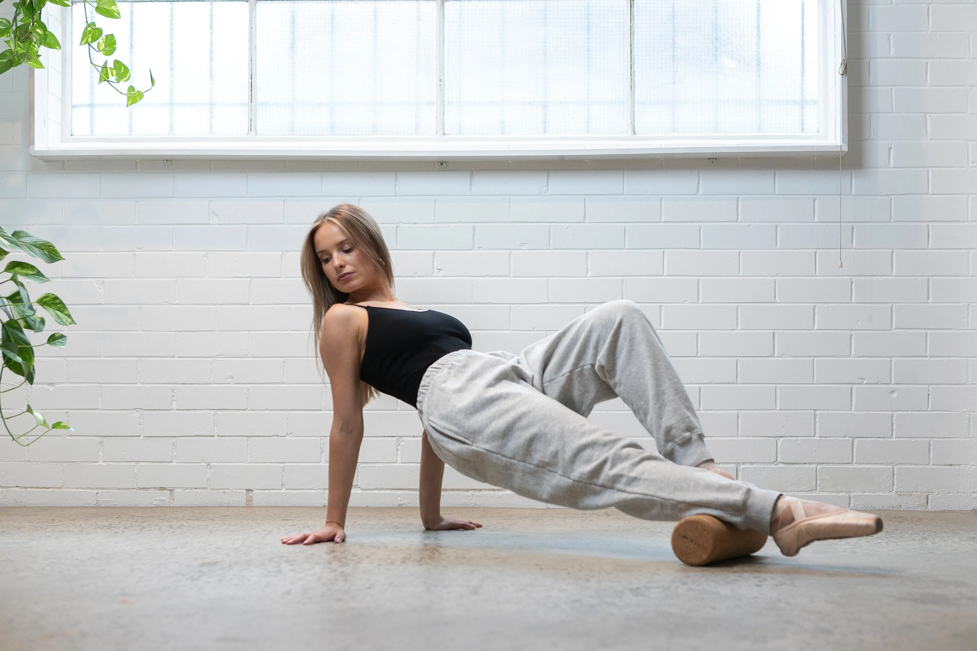 Luna Tapered Leg Pants | Grey