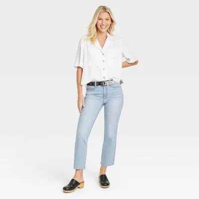 New - Women's High-Rise Bootcut Jeans - Universal Thread Light Wash 0