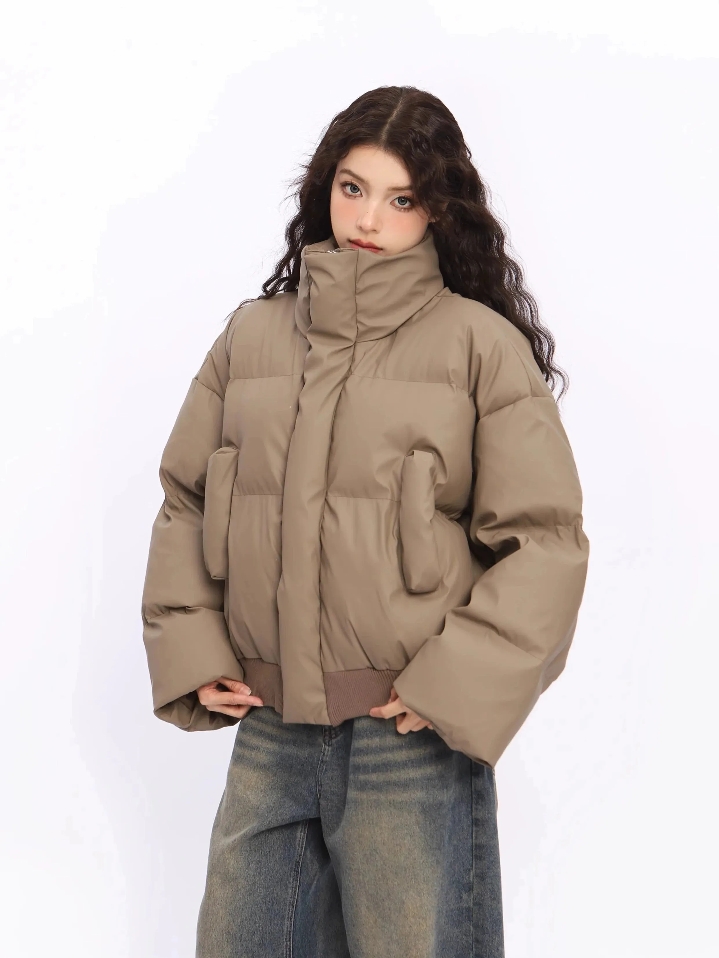 Puffer Jacket with Stand Collar and Elastic Hem