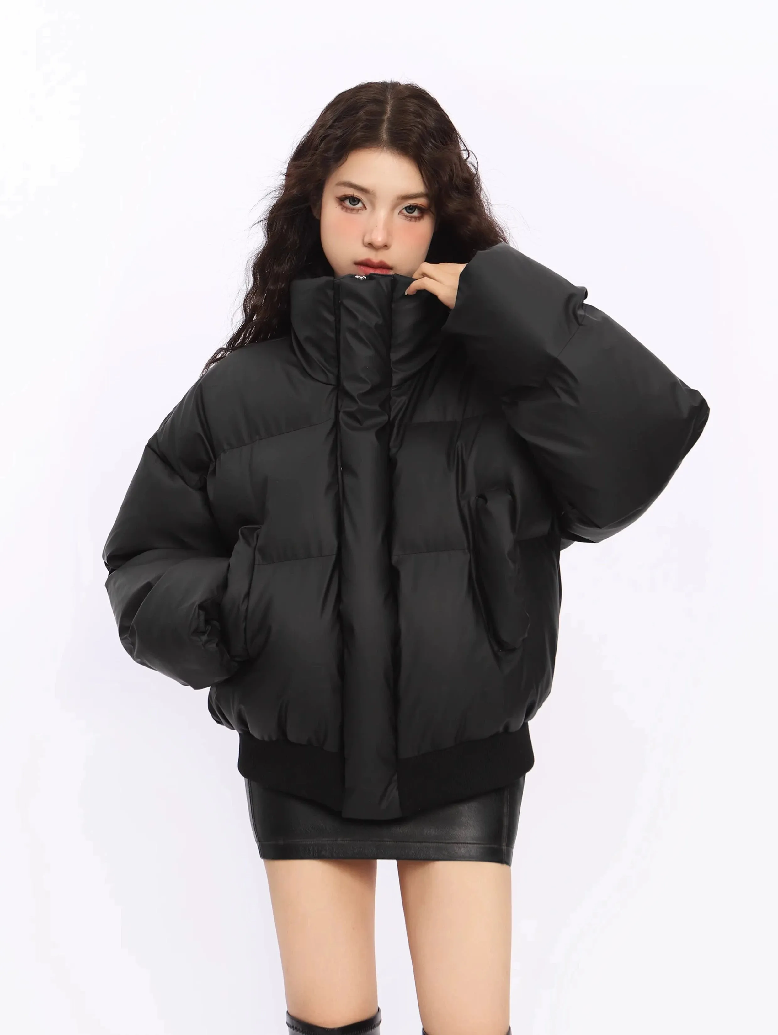 Puffer Jacket with Stand Collar and Elastic Hem